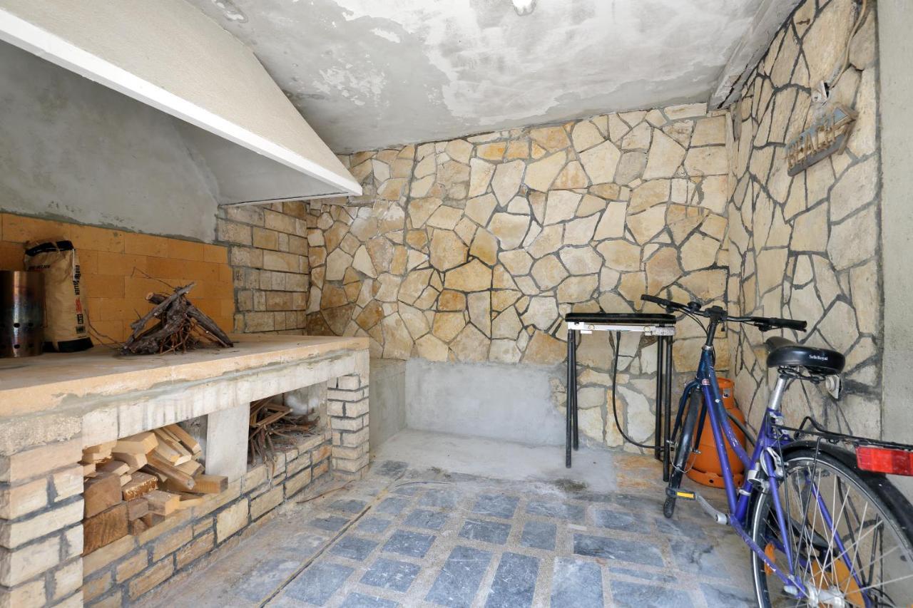 Apartman Don Pag Town Buitenkant foto